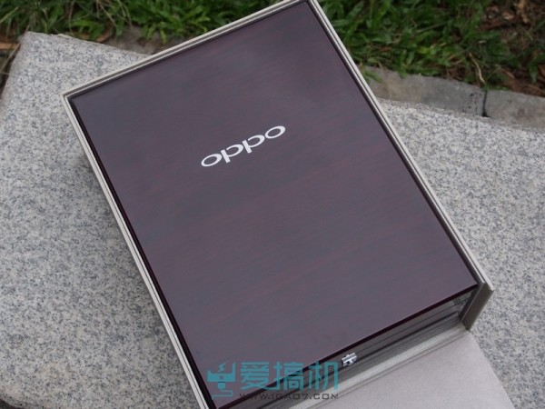 Into Tablet OPPO PM-1 headset system experience