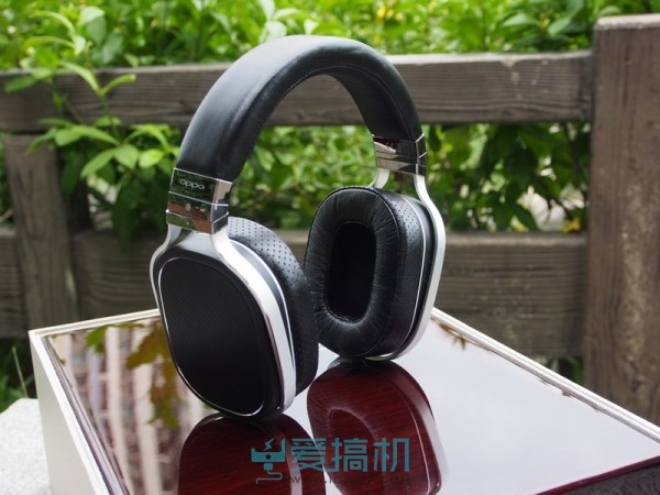 Into Tablet OPPO PM-1 headset system experience