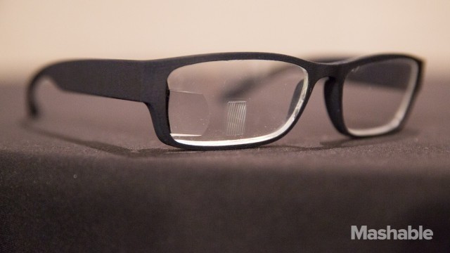 Thought Google Glass too ugly! Carl Zeiss to do the smart glasses
